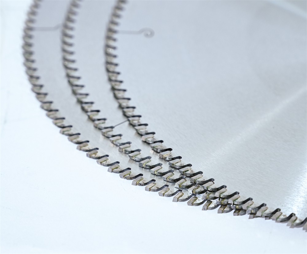 铝材切割机的功能及用途